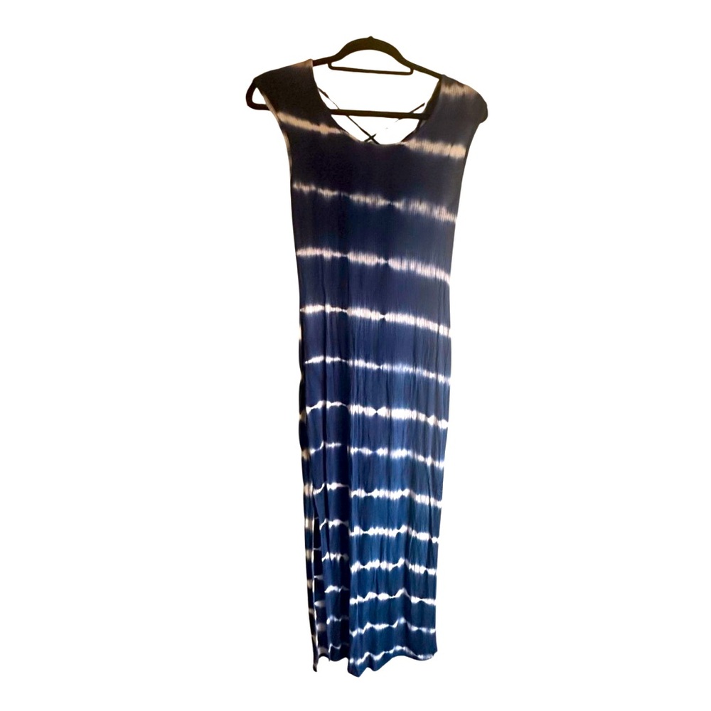 Boho Tie-Dye Maxi Dress – Flowy Summer Beachwear ☀️ #CoastalBoho #FestivalStyle